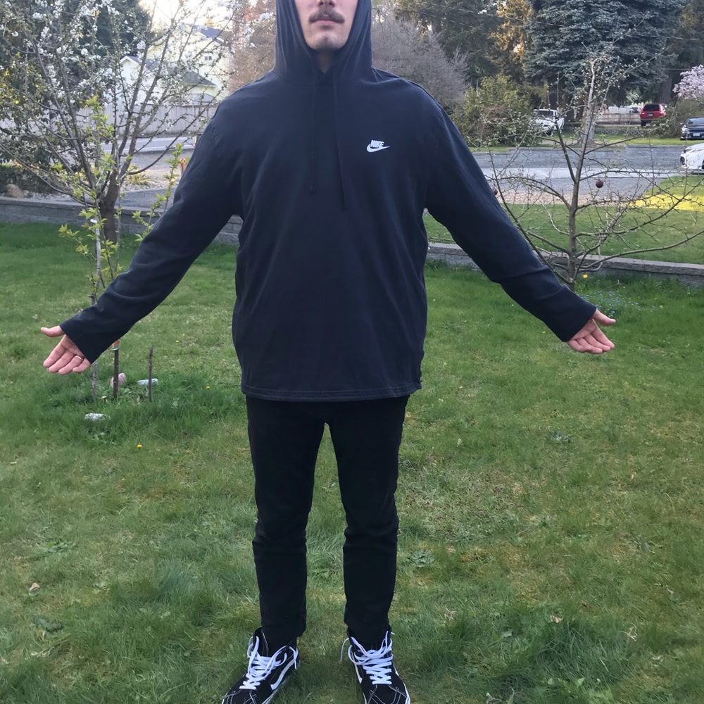 Nike black hoodie !